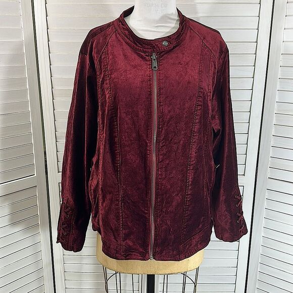 Torrid Jacket Size 4 4X Moto Burgundy Velvet Jacket NWOT - Picture 6 of 16